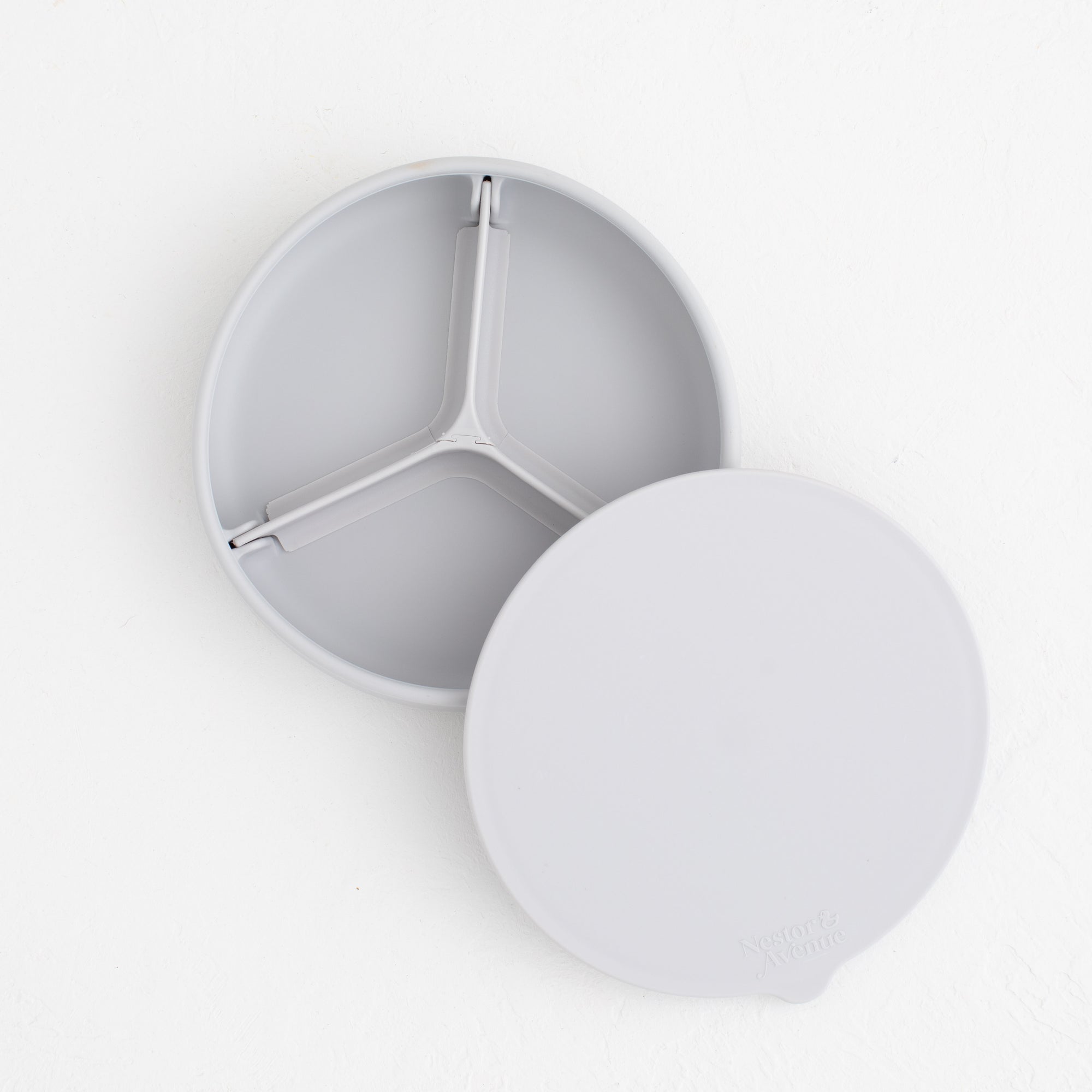 FlexiPlate: Silicone Suction Plate with Removable Divider & Airtight Lid