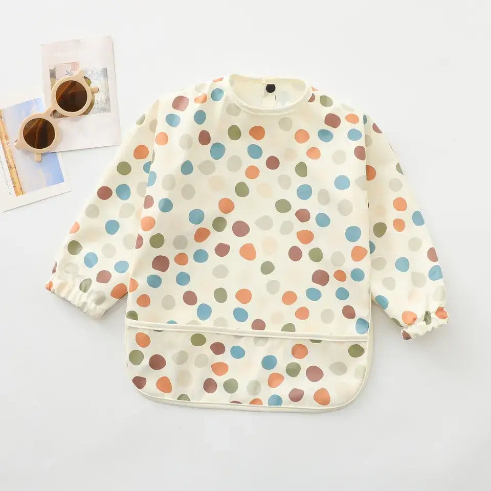 Get Ready for Mess-Free Mealtime with the Smock Bib for Your Baby